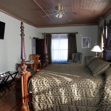 Gaslight Inn