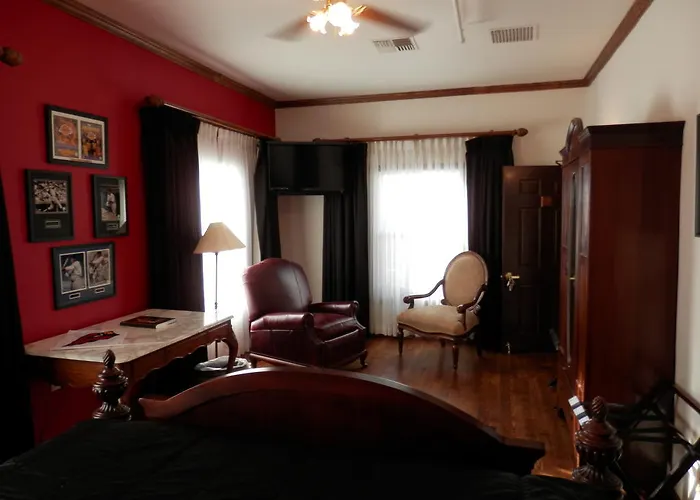 Hotel Gaslight 3*