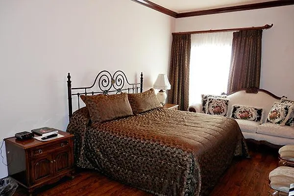 Hotel Gaslight